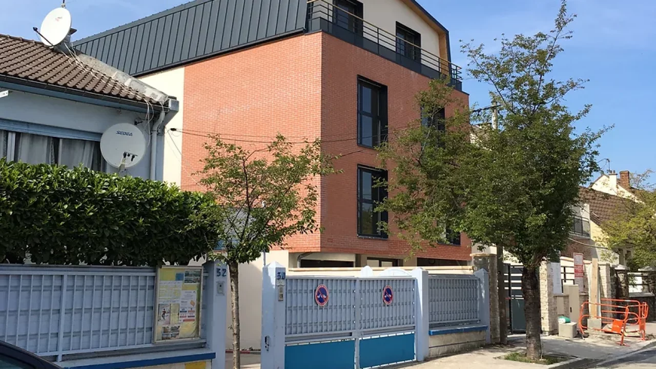 3a502b_f3273b21b0744784988e9ea68b78ab2c~mv2_d_3024_4032_s_4_2